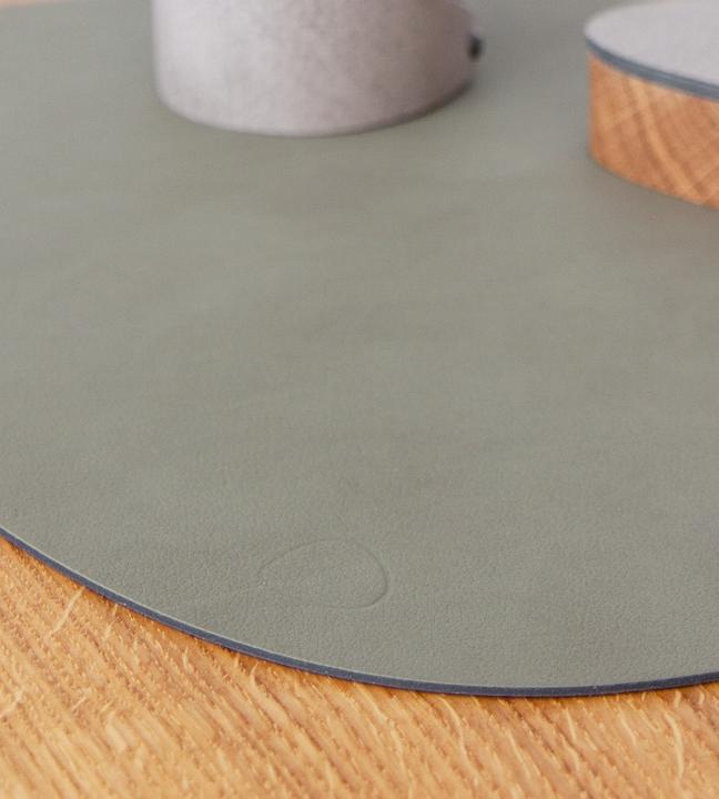 Actual product image Andersign Placemat Curve L, Double Nupo Army Green/Nature, 37x44 cm (1 pcs., 37 x 44 cm)