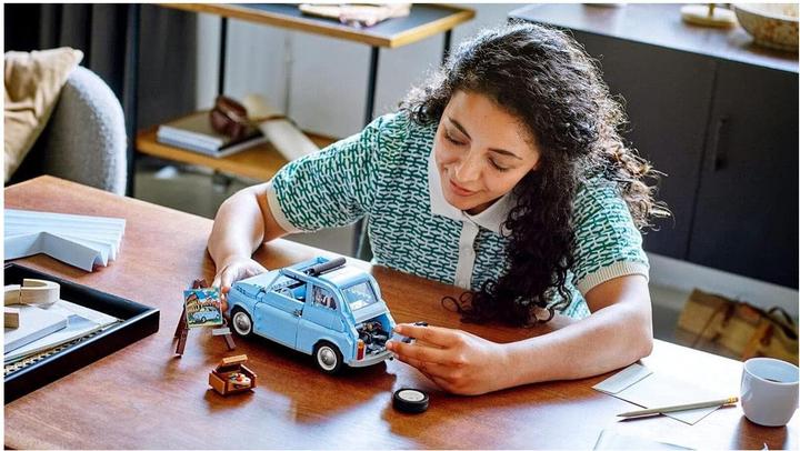 Image du produit LEGO Fiat 500 (77942, LEGO Creator Expert, LEGO difficiles à trouver)