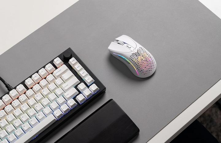Actual product image Glorious PC Gaming Race Glorious Model D 2 Wireless Gaming Mouse - white (Wireless)
