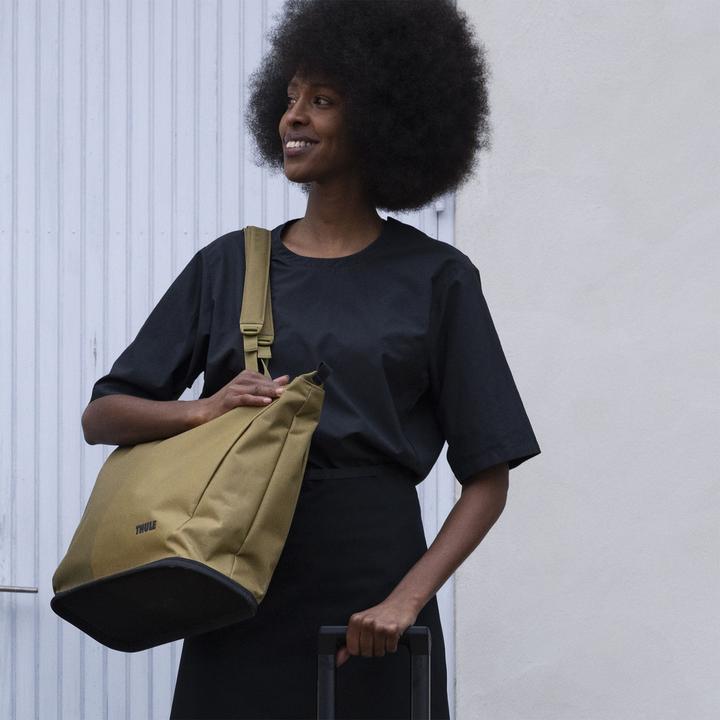 Actual product image Thule Aion Tote Bag