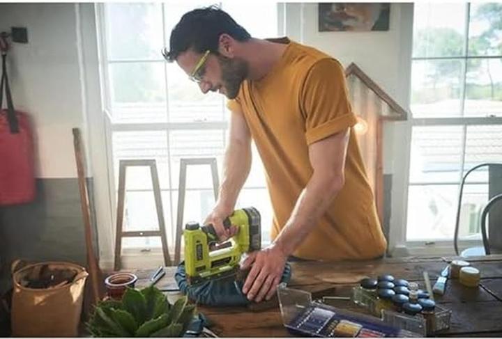 Actual product image Ryobi R18 ST50-0 18V