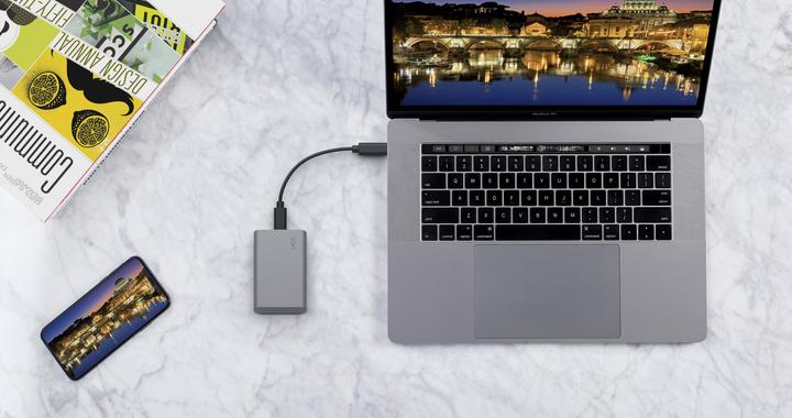 Image du produit LaCie Mobile SSD Secure (2 To)