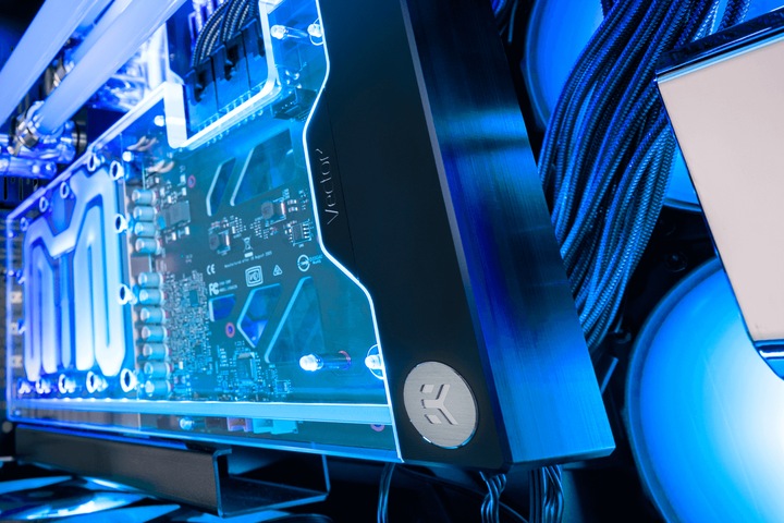 Actual product image EKWB EK-Loop Vertical Graphics Card Holder EVO, PCIe Riser Cable 4th Gen