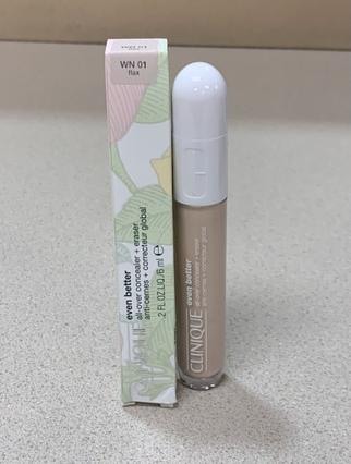 Immagine prodotto Clinique Even Better All-Over Concealer + Eraser (WN 01 Lino)