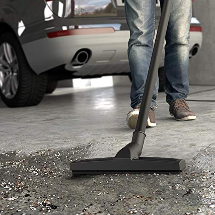 Actual product image Black & Decker Nass und Trockensauger BXVC20PE (Wet dry vacuum cleaner)