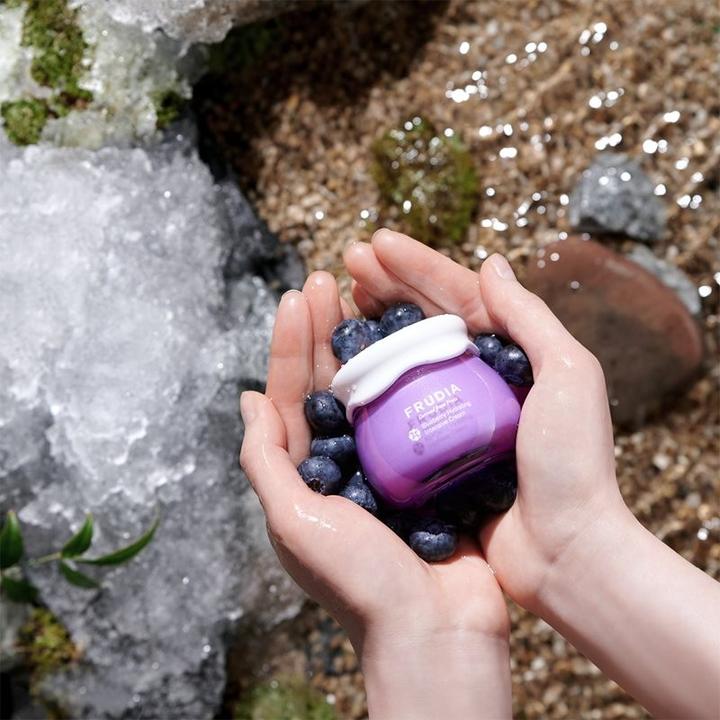 Produktbild Frudia Blueberry (24h Creme)