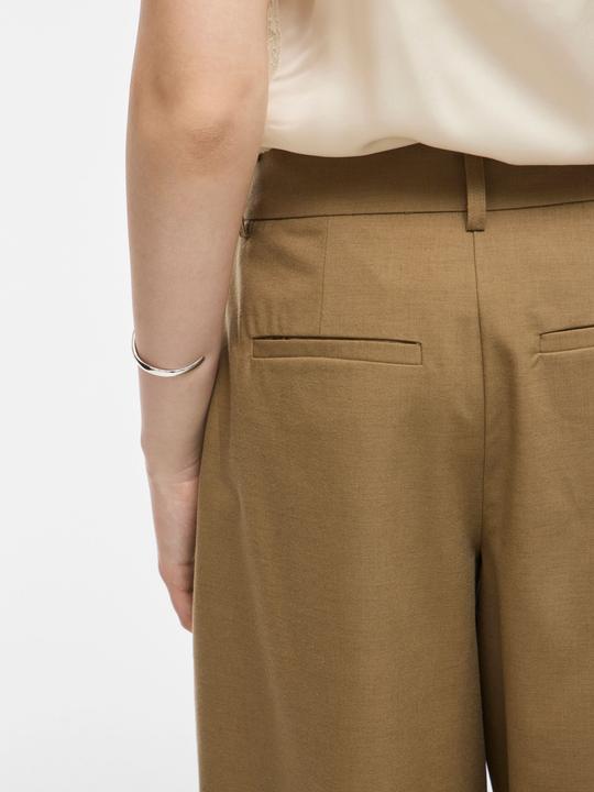 Image du produit Rouge Edit ROULAMBETHA Mid-Waist Bermudashorts (44)