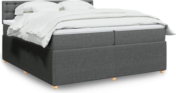 Gris foncé