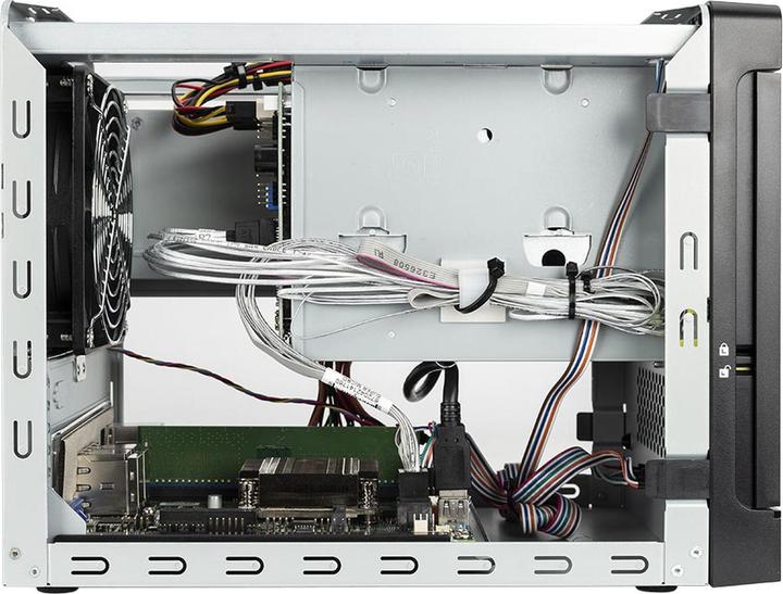 Actual product image Bluechip SERVERline T10302s (Intel Atom C3558, 16 GB)