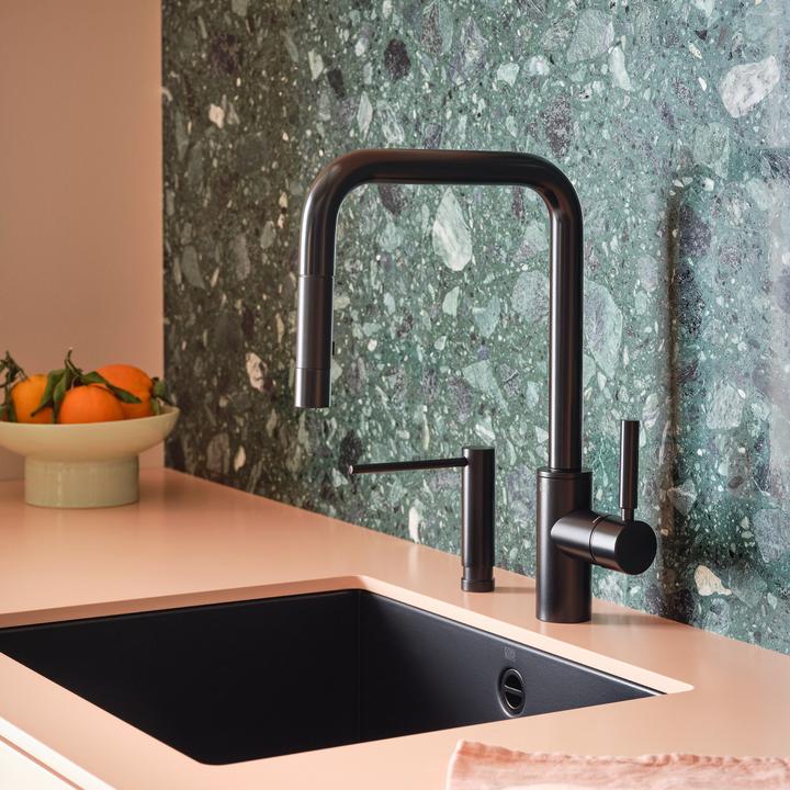 Actual product image Dornbracht META Square kitchen faucet, single lever faucet, pull-down, with shower function, project