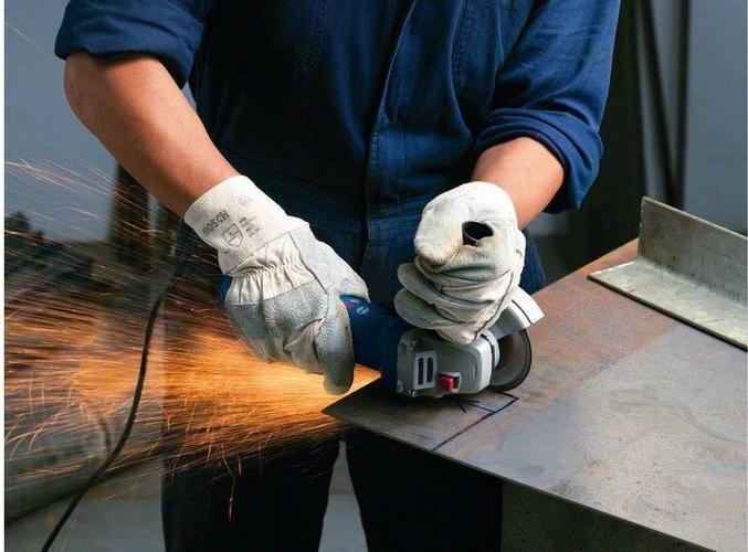 Immagine prodotto Bosch Professional smerigliatrice angolare (115 mm)