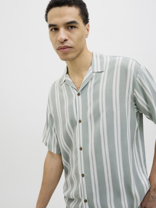 Actual product image Jack & Jones Jjejeff Stripe Resort Shirt Ss Sn (XL)