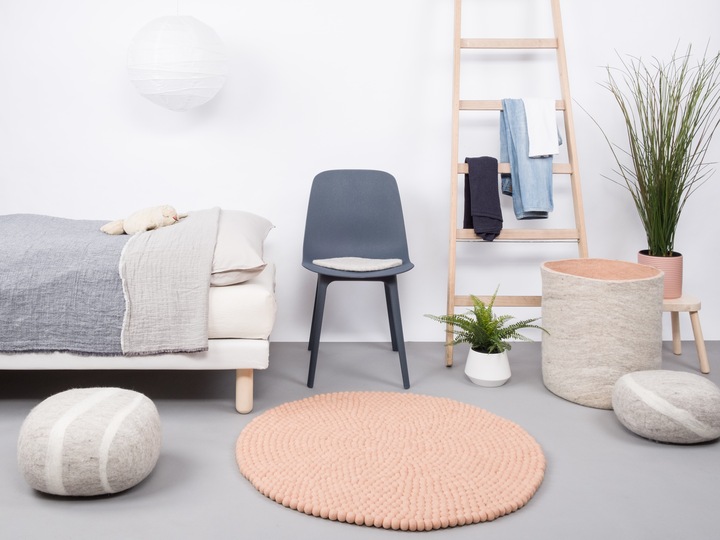 Actual product image Myfelt Merle felt ball carpet round (120 x 120 cm)