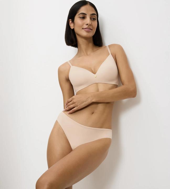 Produktbild Triumph Body Make-Up Essentials P 01 (Einzelpack, 90 B)