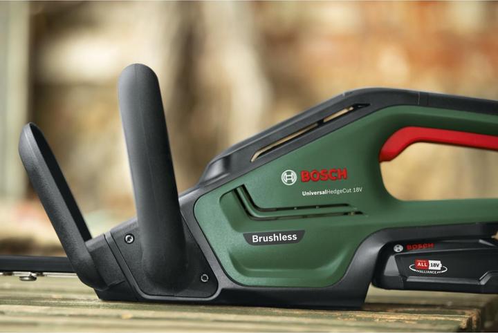 Produktbild Bosch Home & Garden UniversalHedgeCut 18V-50 (Akkubetrieb)