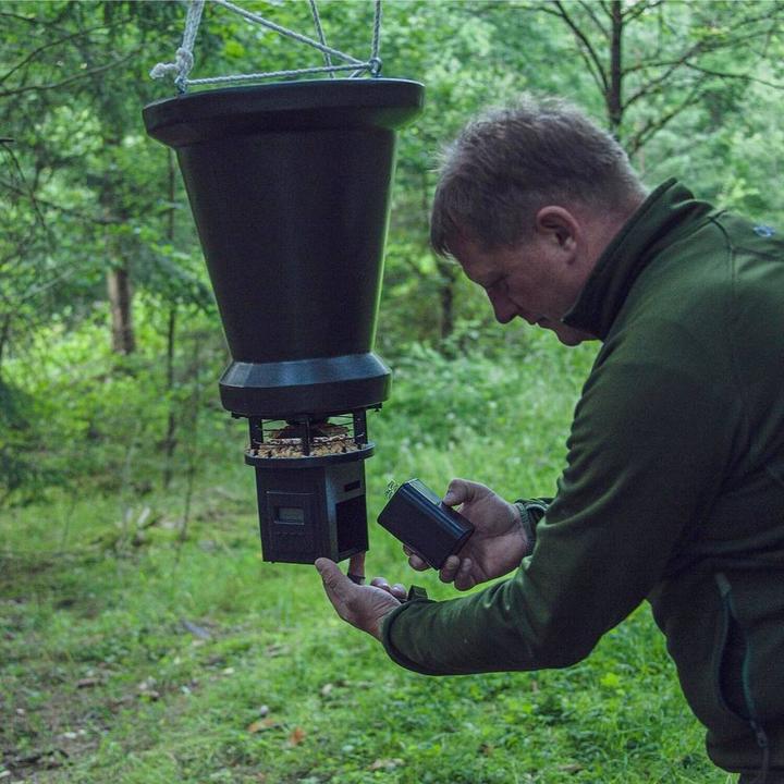 Produktbild Berger & Schröter Wildfutterautomat