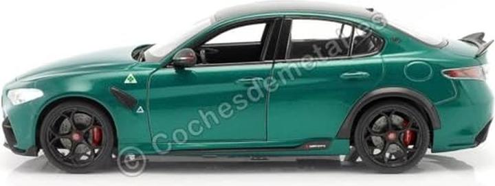 Produktbild Bburago 928814.004 bburago- Alfa Romeo Giulia GTA 20020 1:18 verde