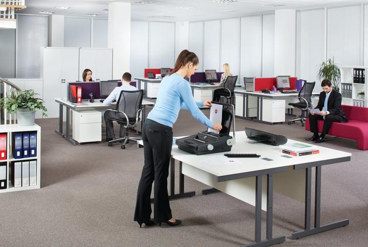 Produktbild GBC Plastikbindegerät CombBind C340 (Plastikbindung)