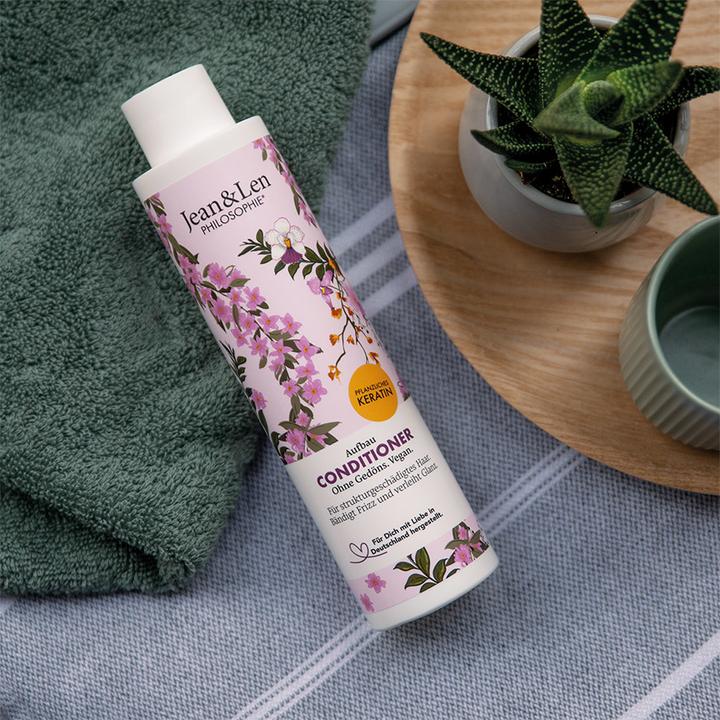 Actual product image Jean & Len Almond and Keratin Build-up Conditioner (300 ml)