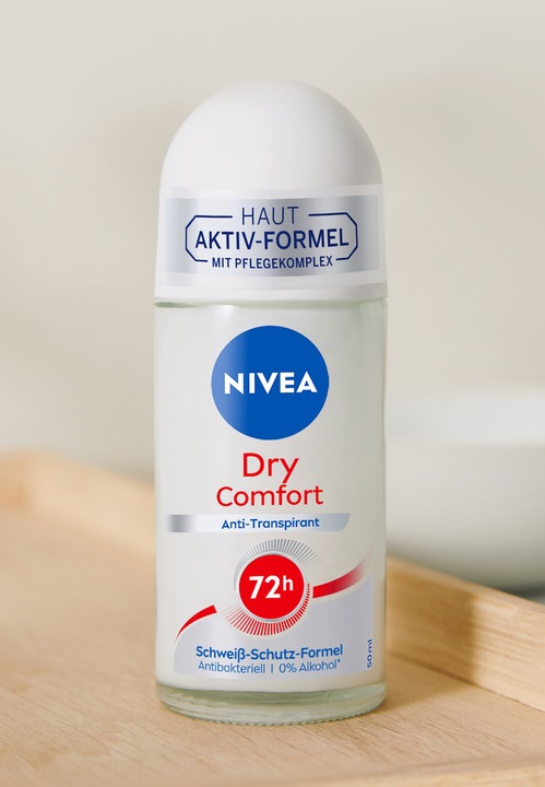 Actual product image NIVEA Dry Comfort (Roll-on)