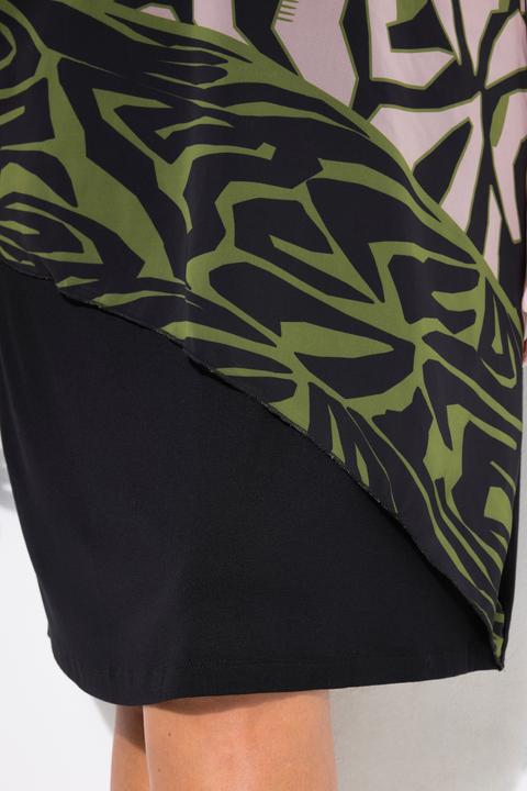 Image du produit Ulla Popken Robe en jersey, voile en mousseline, décolleté en V et manches courtes (62)
