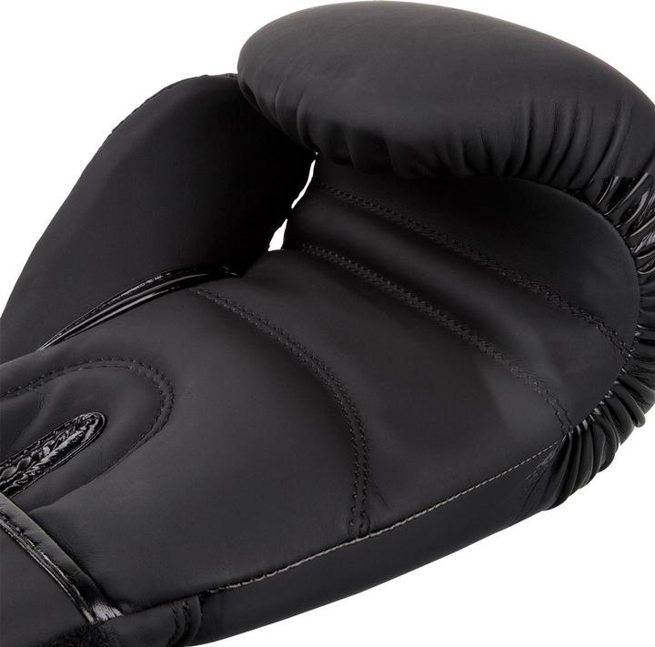 Actual product image Venum Boxhandschuhe Contender 2.0 (10 OZ, One size)
