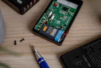 Produktbild Newell 9V USB-C 500mAh Akku (1 Stk., 9V Block, 500 mAh)