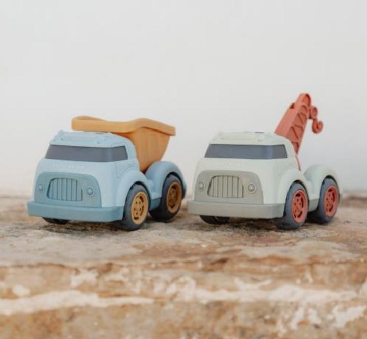 Actual product image Little Dutch Tow truck Fresh Green