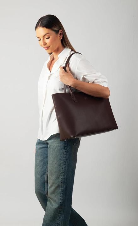 Productafbeelding Carlheim Olivia Echt Leren Handtas mit Wasserdichter Funktion und Zeitlosem Design