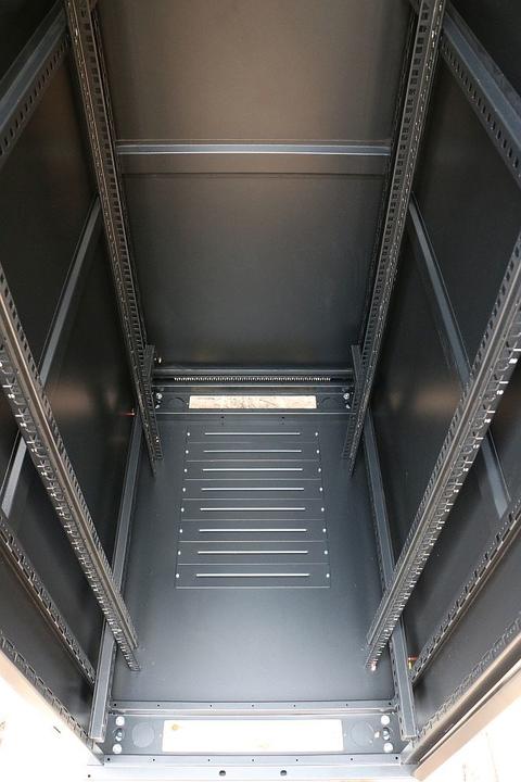 Produktbild Extralink EX.8611 Rack 42U Freistehendes Gestell (10.86 HE, 19 Zoll Rack)