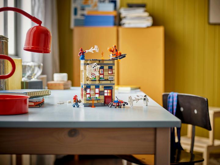 Produktbild LEGO Spiderman - Peter Parkers Wohnung (76317, LEGO Marvel)
