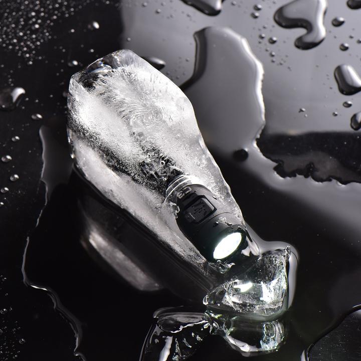 Actual product image Wuben C3 (12 cm, 1200 lm)