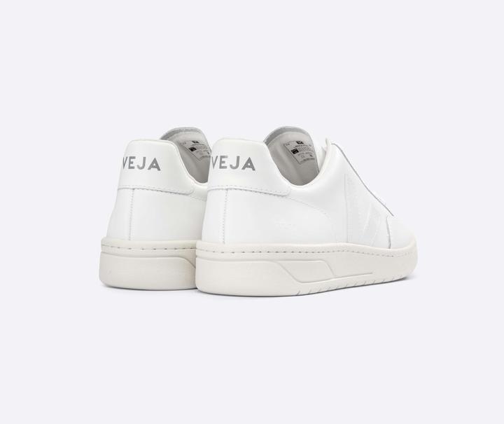Actual product image Veja V-12 (40)