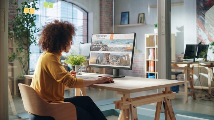 Image du produit ASUS AIO P470VAK-BPE070W AZERTY WIN11 HOME INCL KEYB/MOUSE AZERTY BE (Intel Core i7-13620H, 16 Go, 1000 Go, Intel UHD Graphics)
