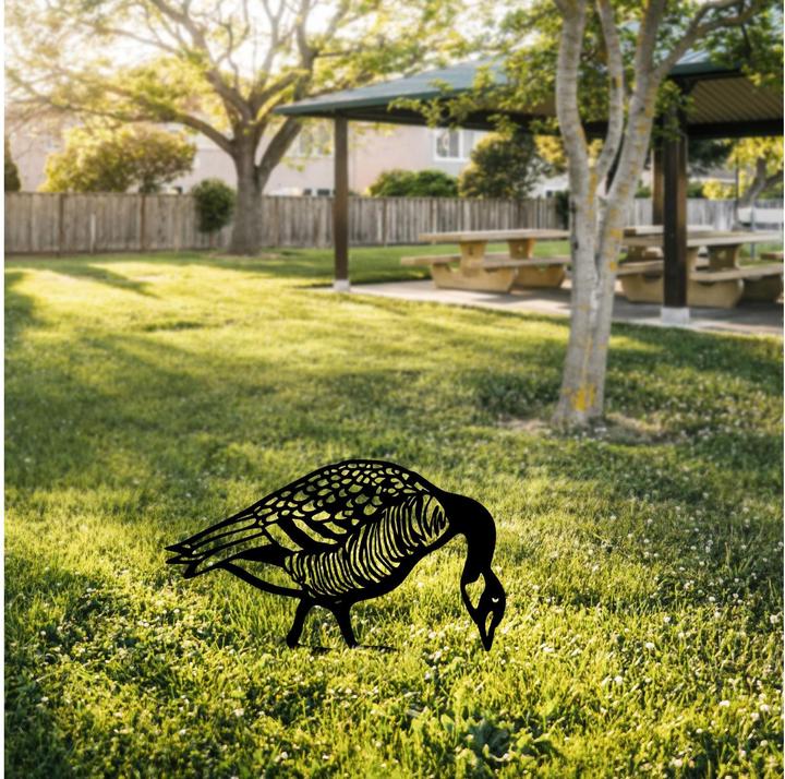 Actual product image Wallxpert Garden plug duck 44 x 50 cm, height: 50