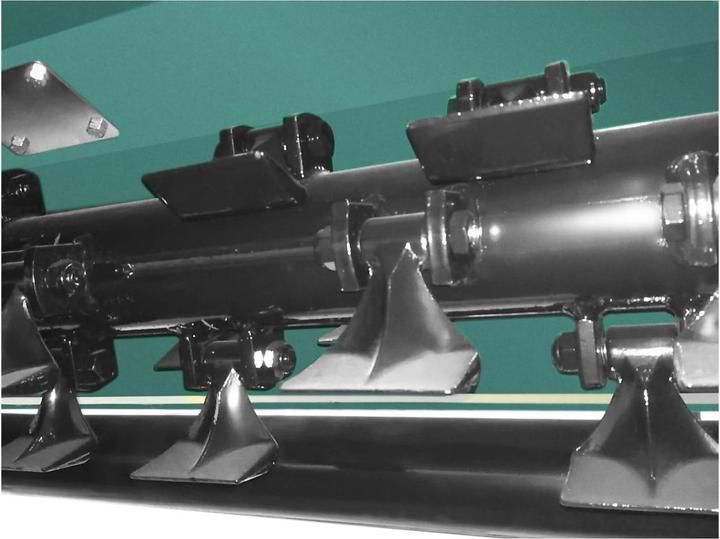 Produktbild Wiesenfield Schlegelmulcher Mulchgerät Mulcher für Traktor 1250 mm Arbeitsbreite 540 U/min