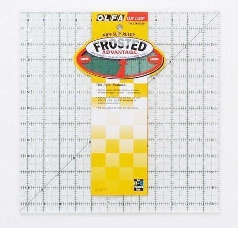 Olfa Quilt-Lineal 12,5 x12,5 inch (31.75 cm)