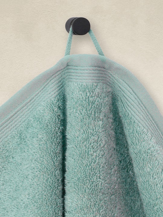 Actual product image Möve Superwuschel sauna towel