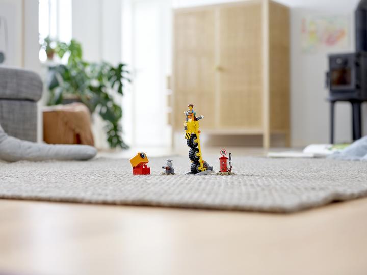 Produktbild LEGO Emmets Dreirad (70823)