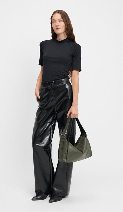 Actual product image Liebeskind Berlin Hobo M Lou Cracked Leather Forest