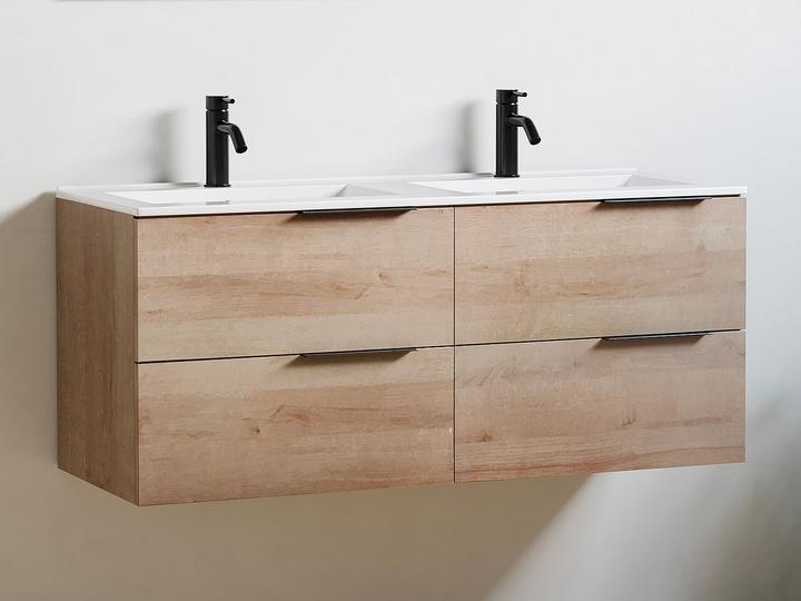 Naturfarben hell, Weiss