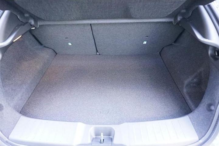 Actual product image Aristar Boot tray for Nissan Juke Hybrid from 06.2022