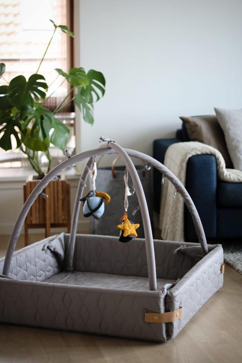 Immagine prodotto Filibabba Aktivitätsnest - Weiches Quilt Dark Grey