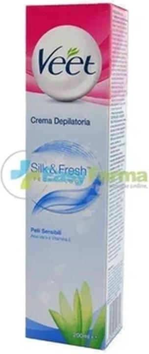 Actual product image Veet Silk & Fresh Technology Shaving Cream for Sensitive Skin 200ml (200 ml, Shaving cream)