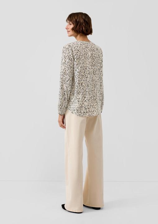 Immagine prodotto s.Oliver Bluse Fliessende Viskose-Bluse mit Raffung und Allover-Muster (40)