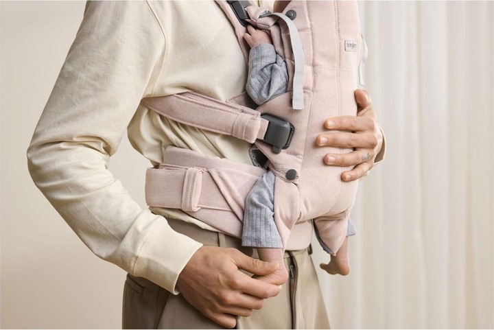 Actual product image BabyBjörn Harmony Woven baby carrier
