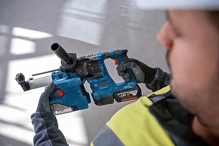 Actual product image Bosch Professional Cordless rotary hammer with SDS plus GBH 18V-22, 2 x GBA 18V 4.0Ah batteries, L-BOXX (Rechargeable battery operated)
