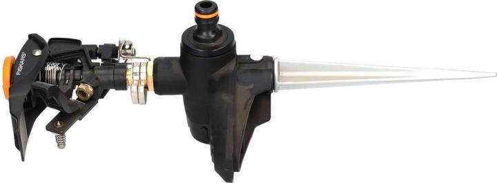 Actual product image Fiskars Pulsating sprinkler with ground spike (Sprinkler system)