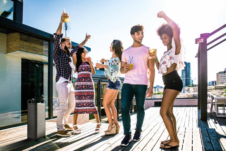 Actual product image Spa Solutions Escape P6 Speaker Waterproof (16 h)