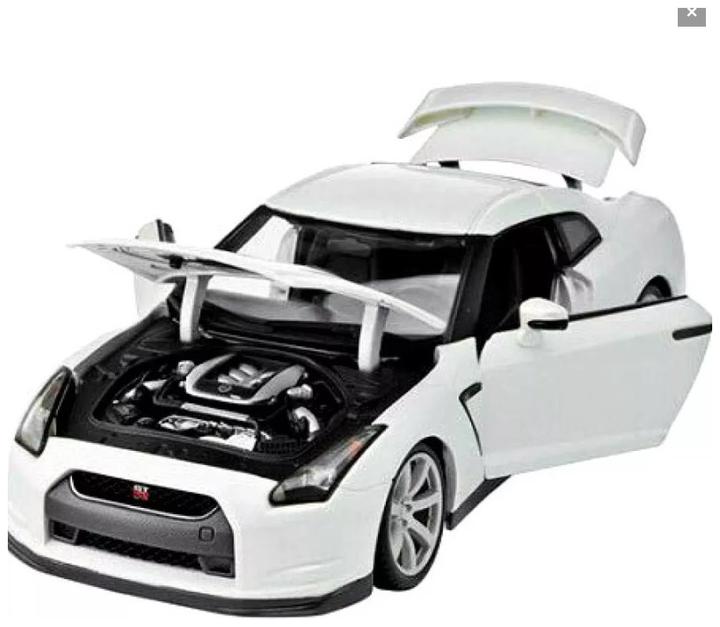 Produktbild Bburago Nissan GT-R 2017 1:24